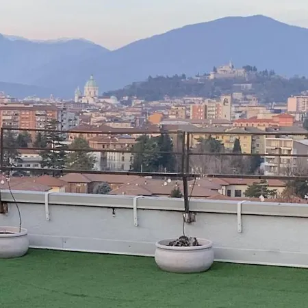 Attico Sky Garden Apartment